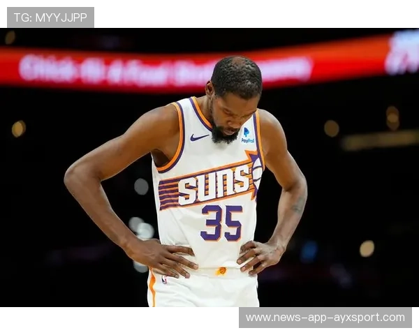 太阳依托杜兰特强势高点攻击,凤凰压着对手打